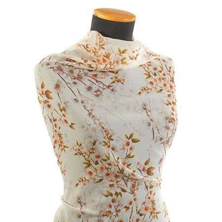 Žoržet variace kimono styl slonová kost