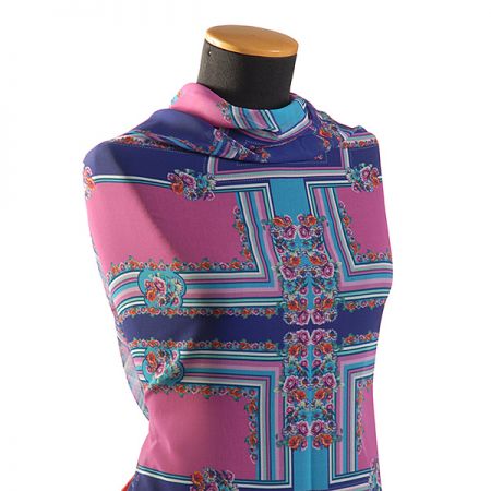 Žoržet šátkový motiv malý modrý