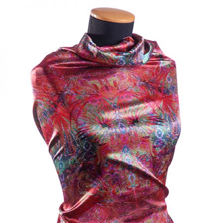 Atlas nevšední abstraktní motiv červená