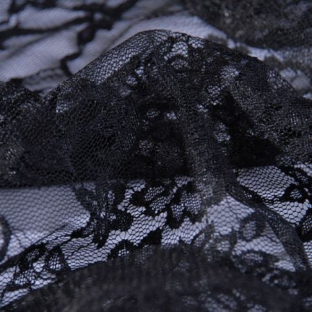 Jemná pružná krajka motiv růže černá