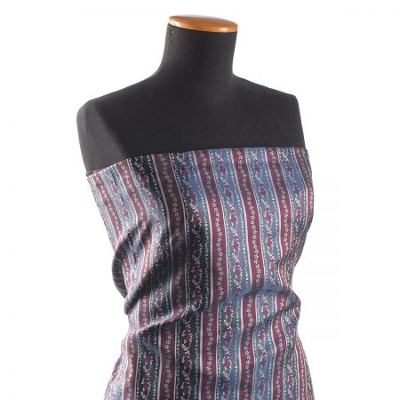 Brokát nepružný pevnější malý květ modrovínový