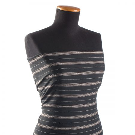 Šatová látka plastický vzor proužků černá