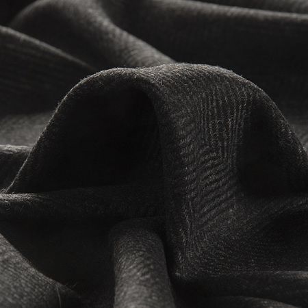 Vlněná kostýmová látka rybí kost černá šedá