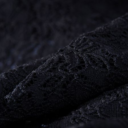 Krajka růže černá