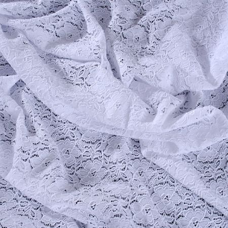 Krajka růže bílá