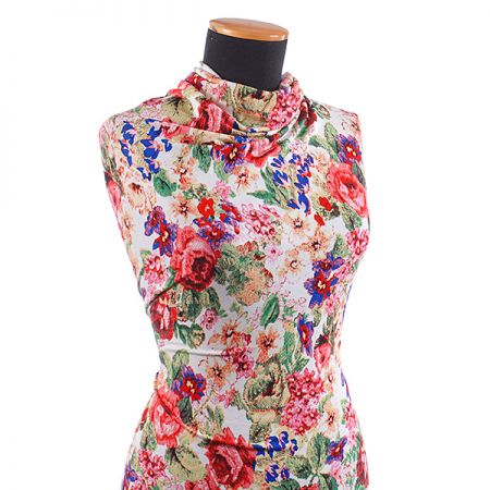 Viskozový úplet květinový motiv smetanový II.jakost