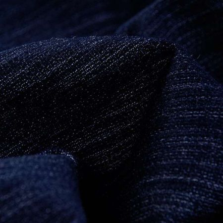 Riflovina pružná plastický motiv proužků černomodrý melír