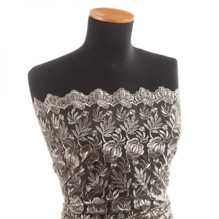 Krajka výšivka na tylu květy ocelově šedá