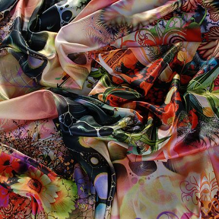 Satén motiv korálů a růží v zářivých barvách