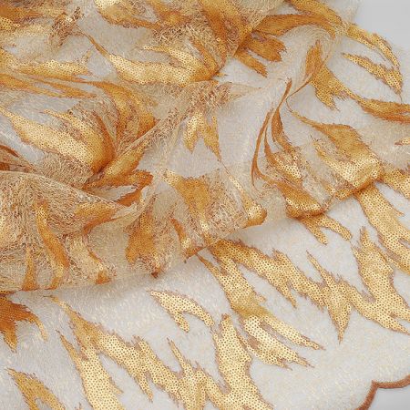 Exkluzivní zlatá krajka