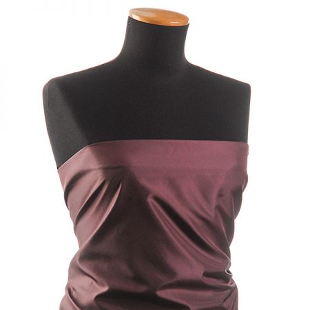 Taft hladký vínovofialový