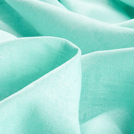 Len střední síly světle tyrkysový