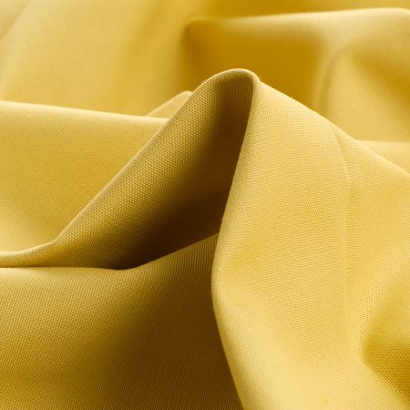 Bavlněná látka světle olivové barvy