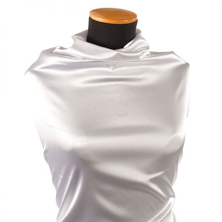 Krep satén perlový nepružný slonová kost