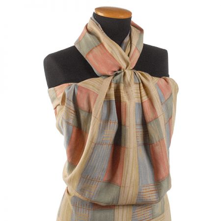 Viskózová letní látka geometrický vzor pastel růžová