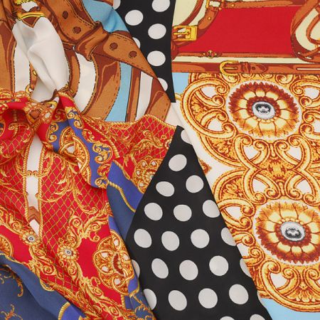 Krepdešín směs hedvábný ve stylu Versace