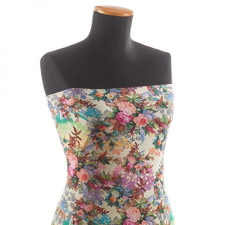 Úplet jemný viskozový květy oranžové růže