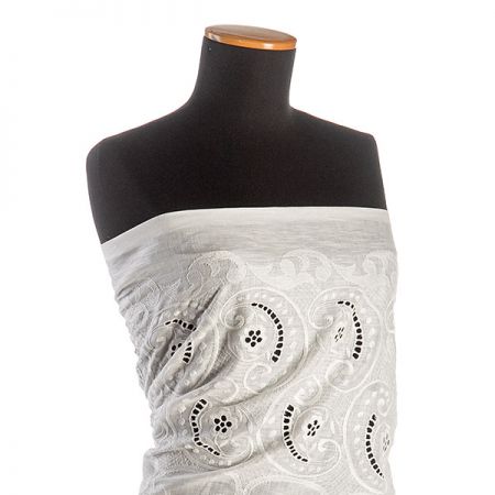 Madeira bavlněná květinový ornament