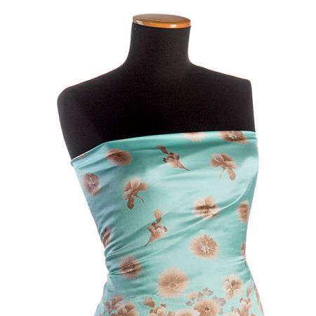 Hedvábný satén květinový vzor