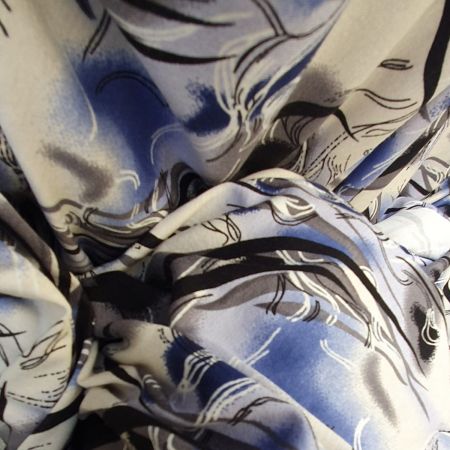 Viskozový úplet abstrakt modrofialový