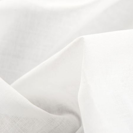 Etamín jemný hladký smetanový