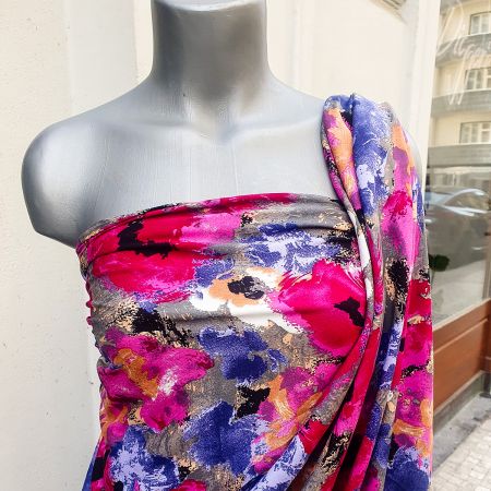 Viskozová šatová látka motiv květů růžová