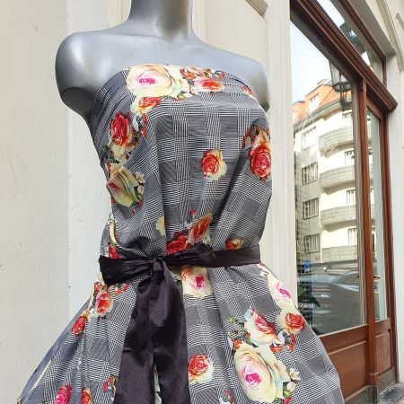 Krepdešín imitace hedvábí vzor Esterházy/růže