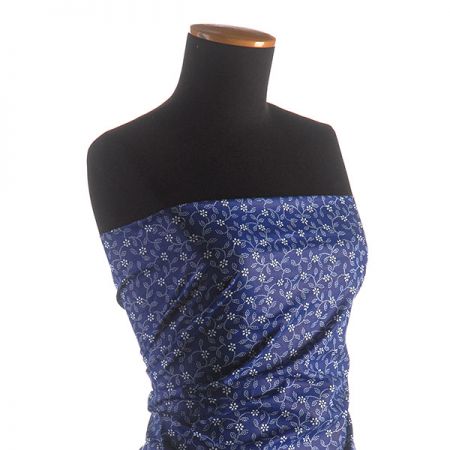 Bavlněná látka modrotisk lístečky kytička /bílá modrá