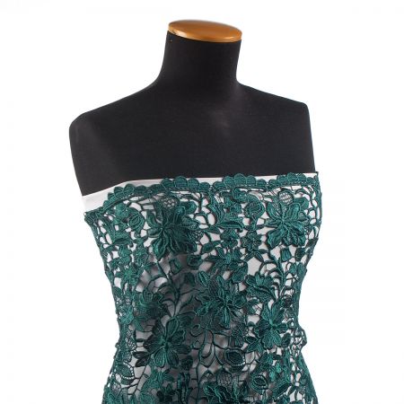 Efektní hrubá krajka vzor květů v tmavě zelená