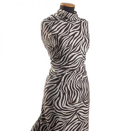 Viskozová látka zvířecí motiv zebra tm.hnědá/smetana