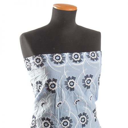 Madeira barevné květy modrá