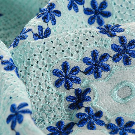 Madeira motiv květů pistáciová