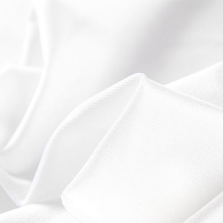 Úplet imitace plavkoviny silnější pololesk lomená bílá