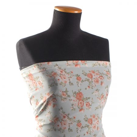 Jemný pružný šifon vzor růže na sv.zeleném