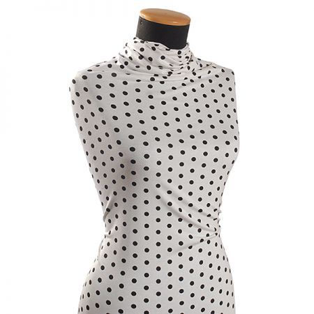 Jemný viskozový úplet puntík černá/bílá