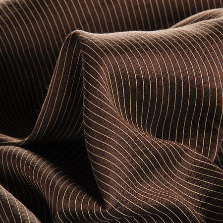 Viskózová látka žakár proužky hnědá