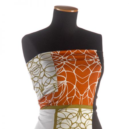 Úplet viskozový květy