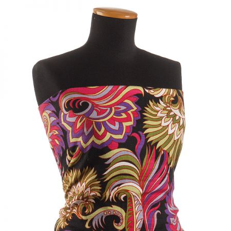 Kostýmová látka piké etno vzory