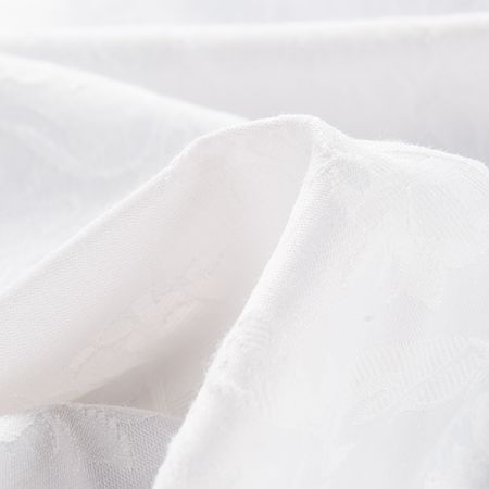 Brokát žakár pružný květinový ornament lomená bílá