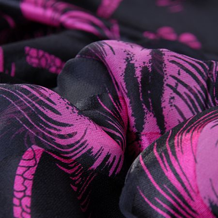 Hedvábný šifon abstraktní motiv růžovočerný