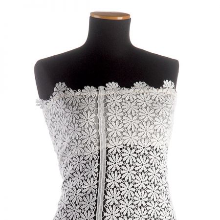 Krajka jemná kopretiny