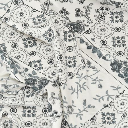 Úplet z kolekcie Black and White patchwork