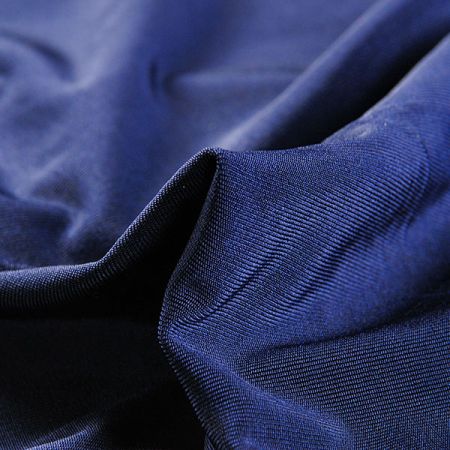 Úplet imitace plavkoviny lesk tmavě modrá