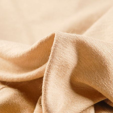 Úplet viskoza jemný pololesk béžovozlatý