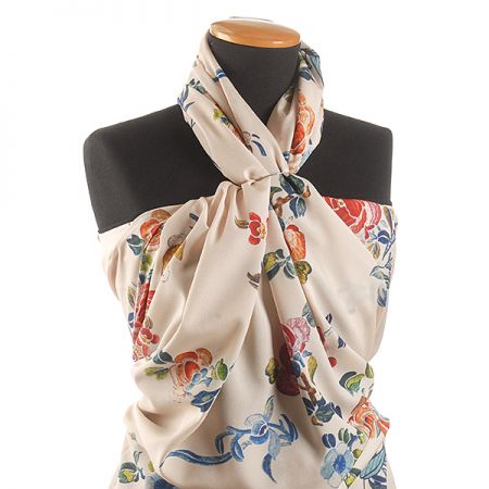 Krepdešín tisk vzor květy/motýlci béžový