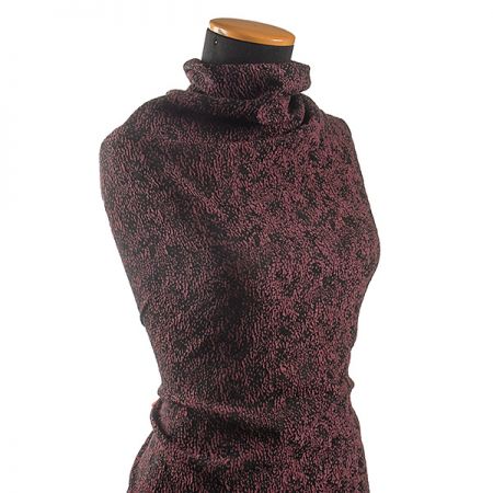 Žakárová tkanina kreš vínová/černá