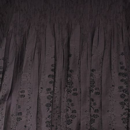 Taft kupón výšivka tvarovaný kraj fialový/černý