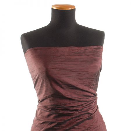 Taft kreš plastický šanžán vínovočerný