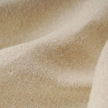 Buretové hedvábí režné barvy smetanové nopky