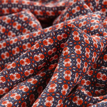 Viskozová šatová látka drobné květy červená modrá